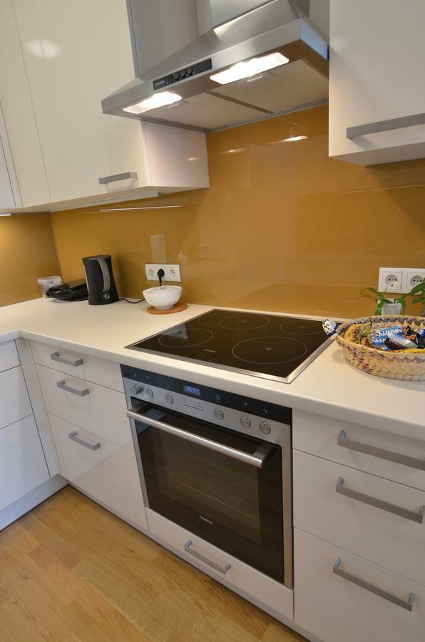 Apartment With Parking On Premise Viena Exterior foto