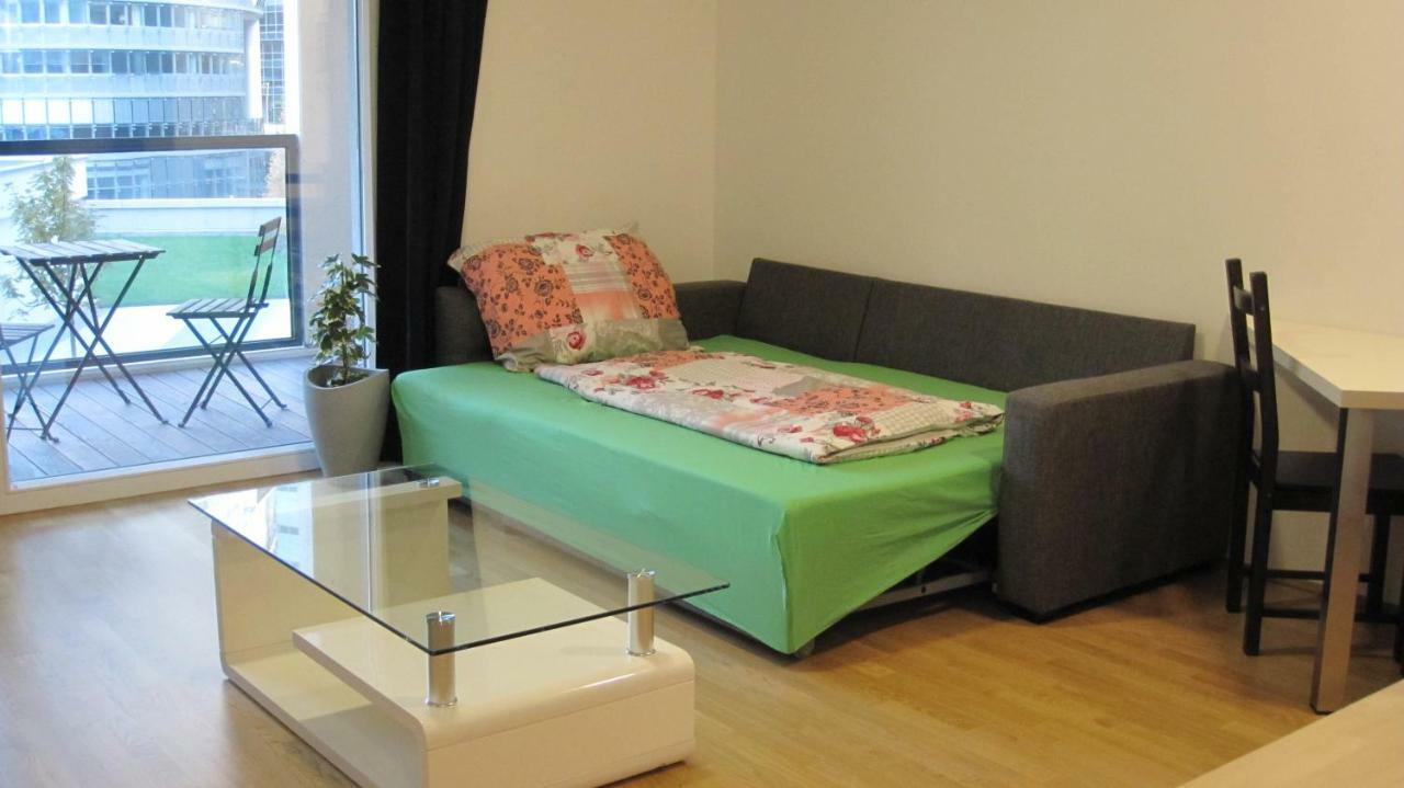 Apartment With Parking On Premise Viena Exterior foto